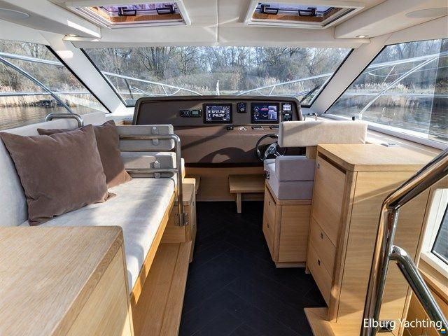 Steeler Yachts Panorama FF53