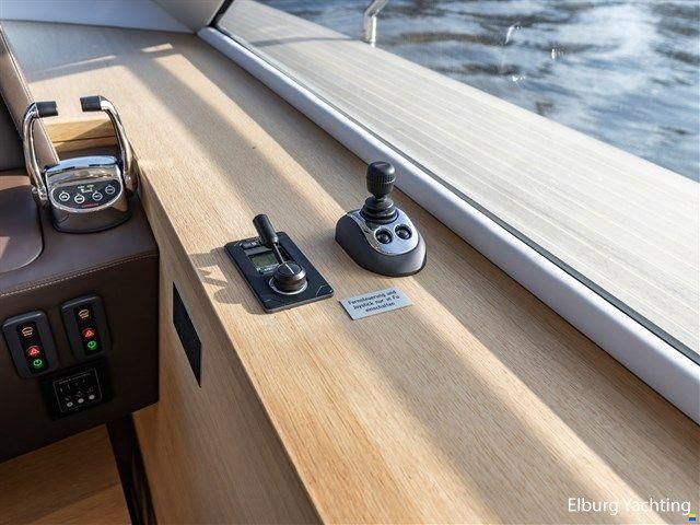 Steeler Yachts Panorama FF53