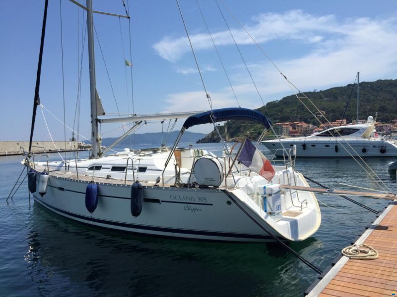 Beneteau Oceanis 393