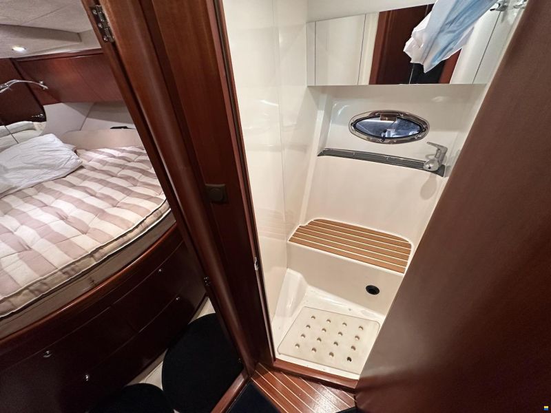 Galeon 390 Fly