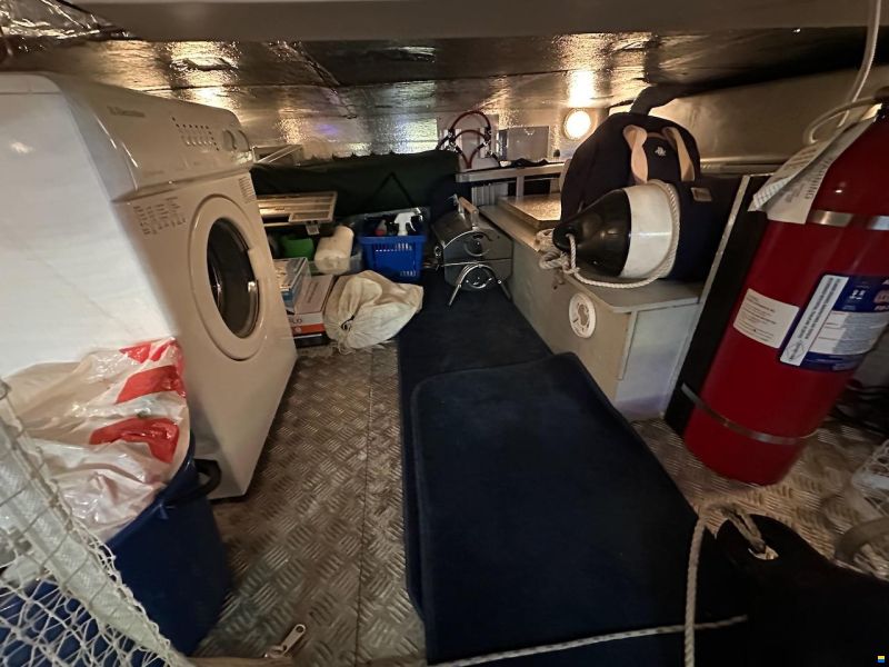 Galeon 390 Fly