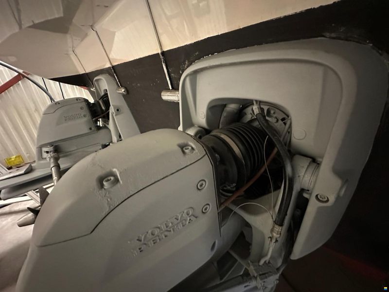 Galeon 390 Fly