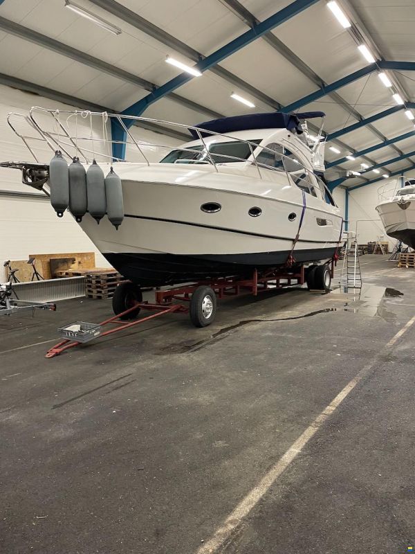 Galeon 390 Fly