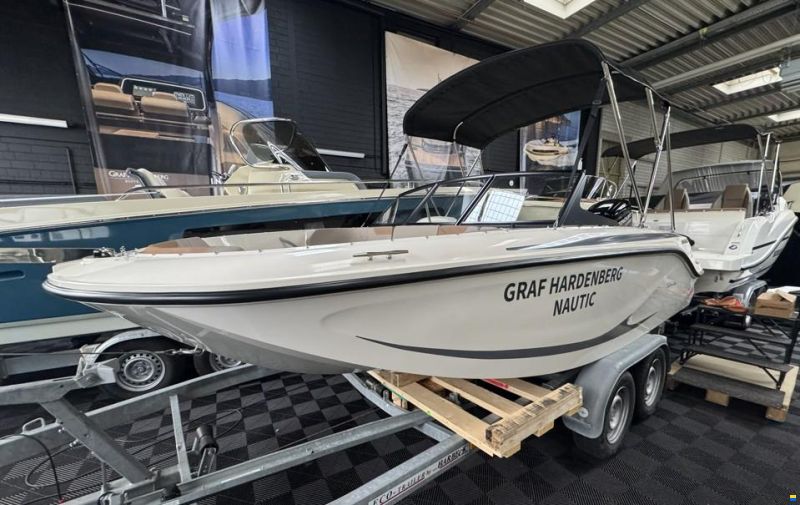 Quicksilver Activ 525 Axess – Lagerboot |