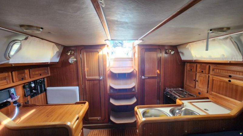 Bavaria 350 Lagoon