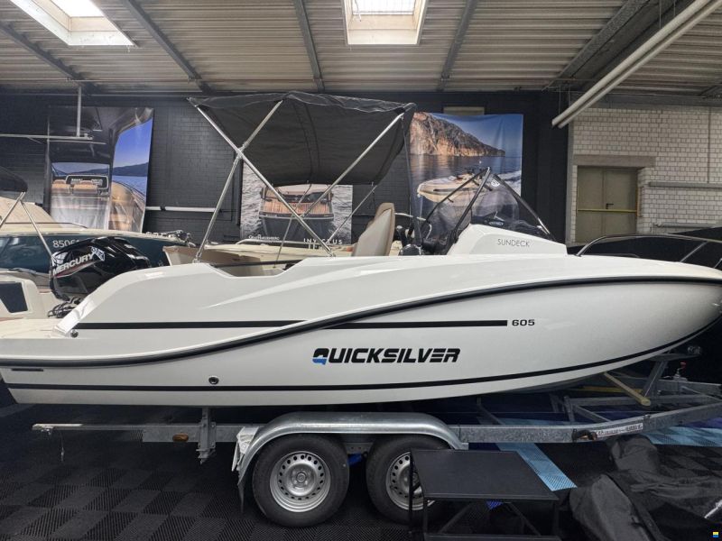 Quicksilver 605 Sundeck | 100 PS | inkl. Trailer |