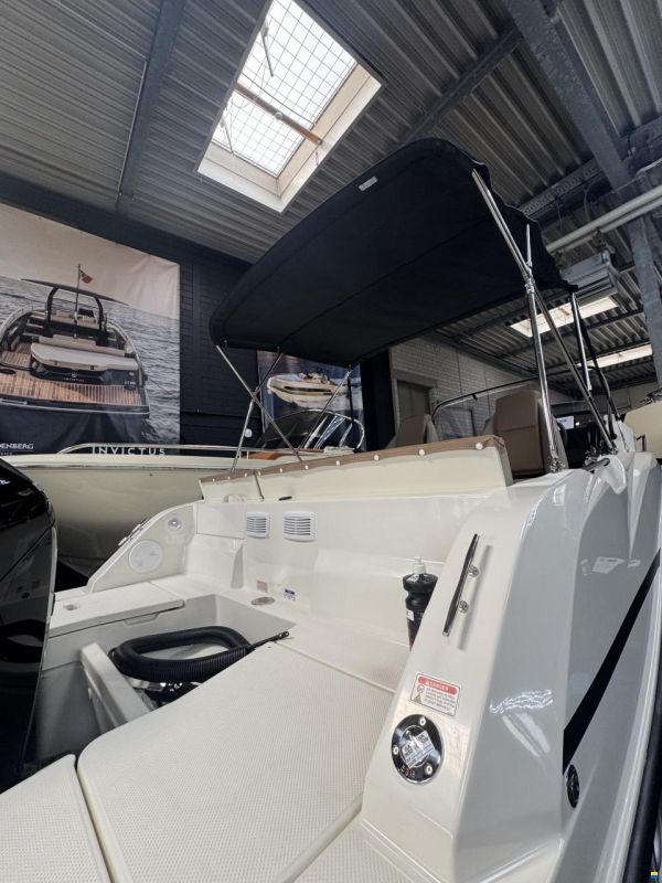 Quicksilver 605 Sundeck | 100 PS | inkl. Trailer |