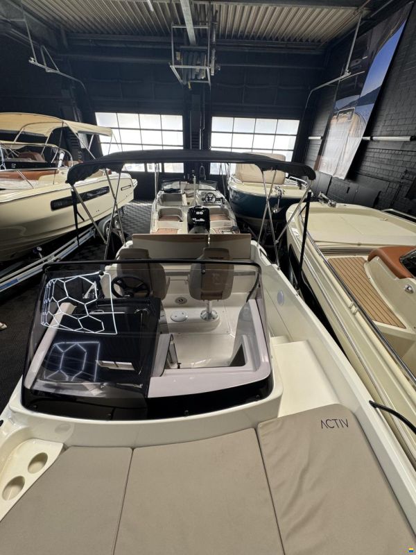 Quicksilver 605 Sundeck | 100 PS | inkl. Trailer |