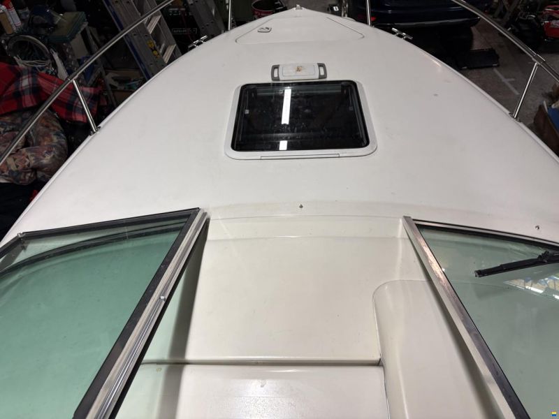 Sea Ray 215EC