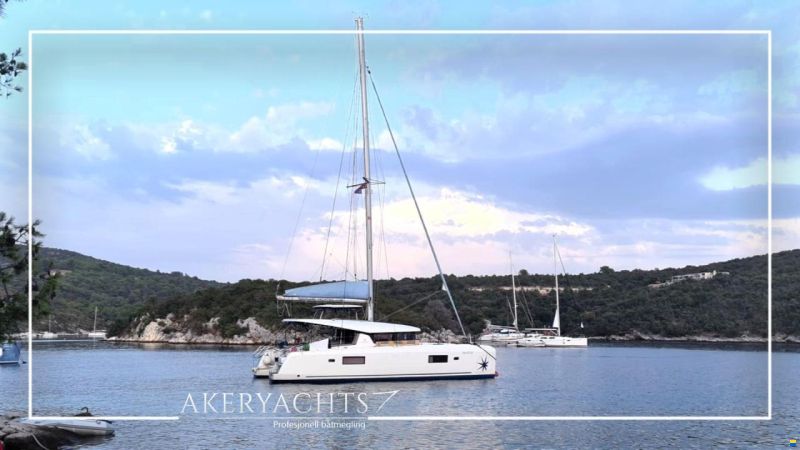 Lagoon 42