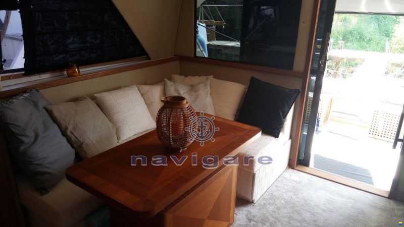 Bertram Yacht 37' SF