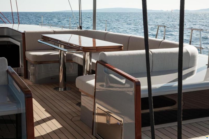 Y-Yachts Y8