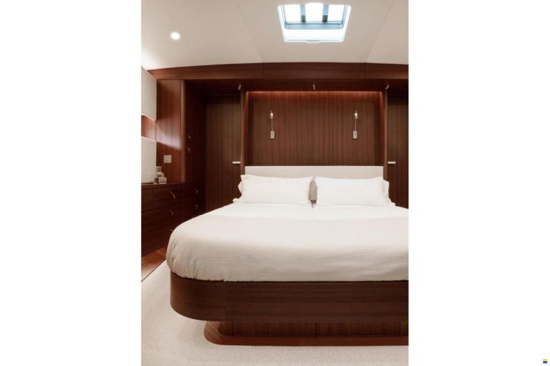 Y-Yachts Y8