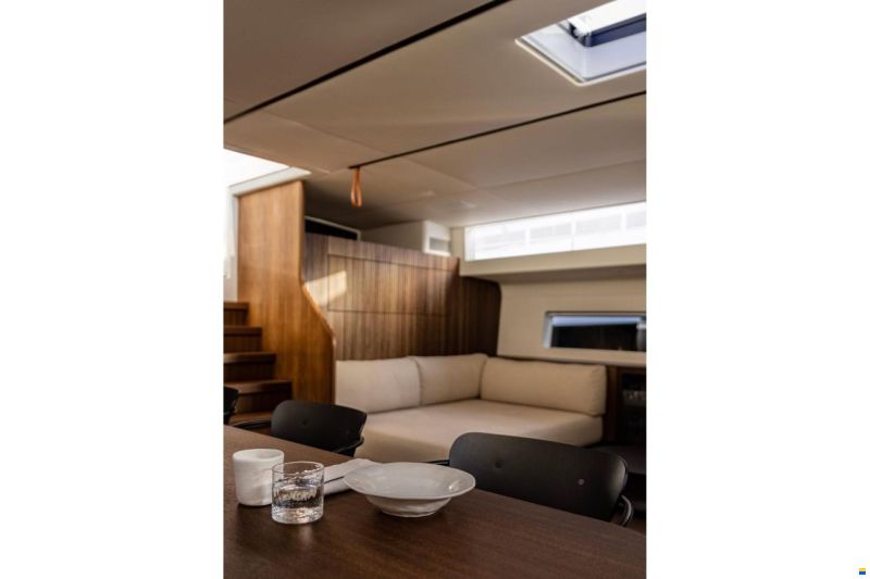 Y-Yachts Y9