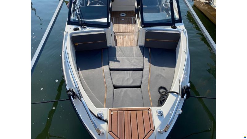 Uttern T53