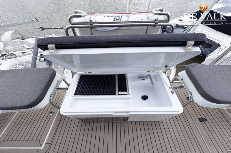 Hanse 588