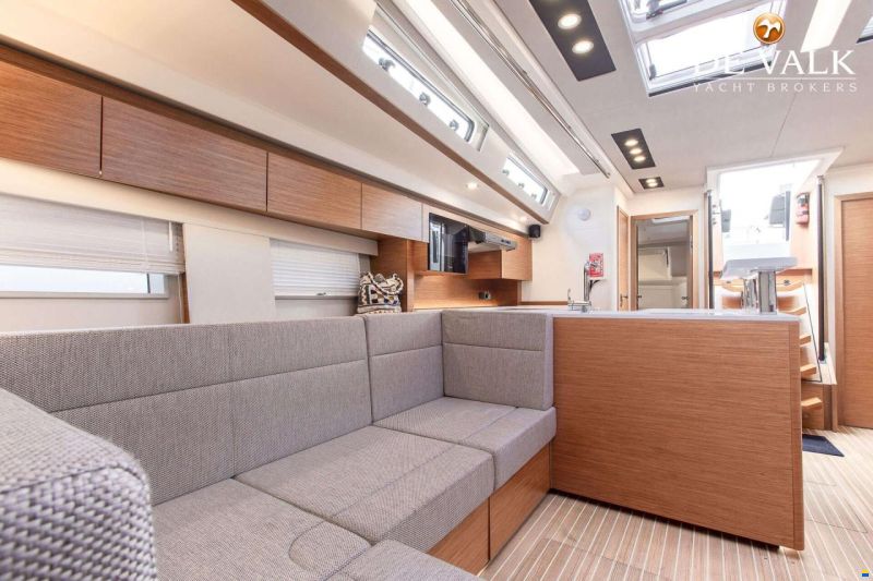 Hanse 588