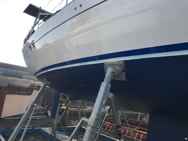 Wauquiez 40 Pilot Saloon