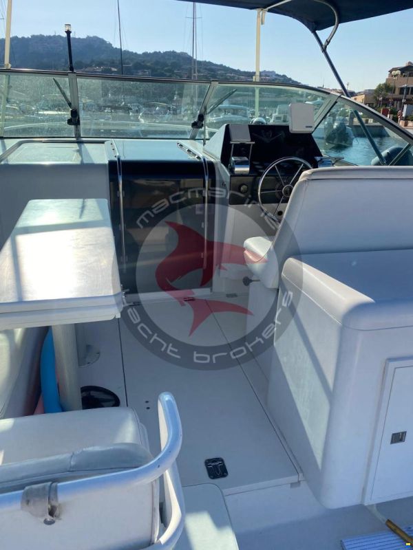 Bertram 30 MOPPIE