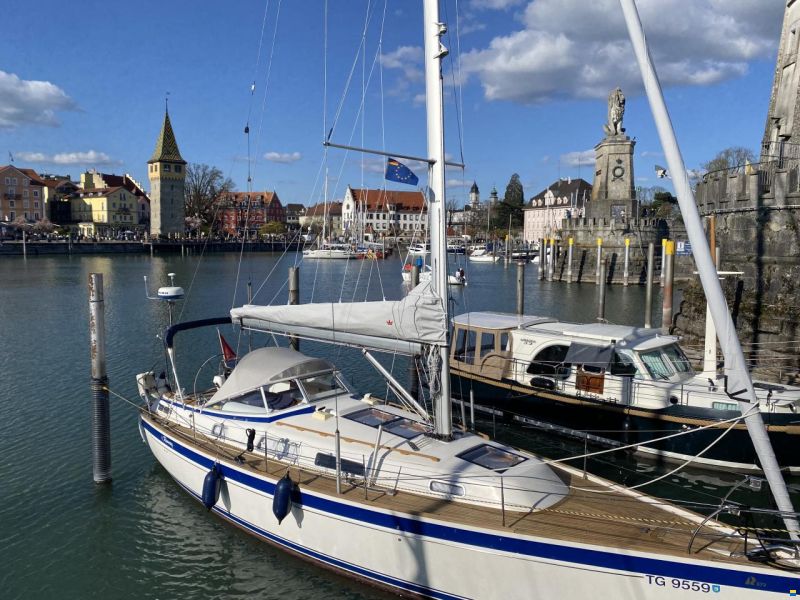 Hallberg-Rassy HR 372