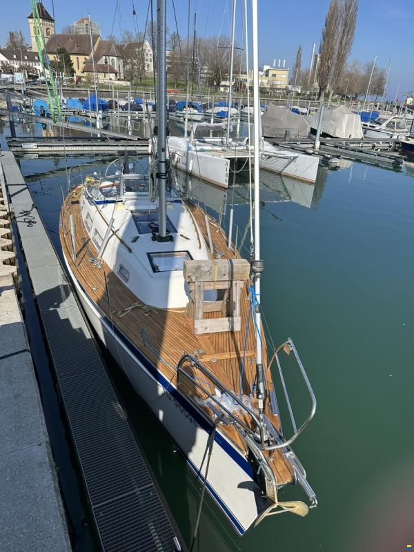 Hallberg-Rassy HR 372