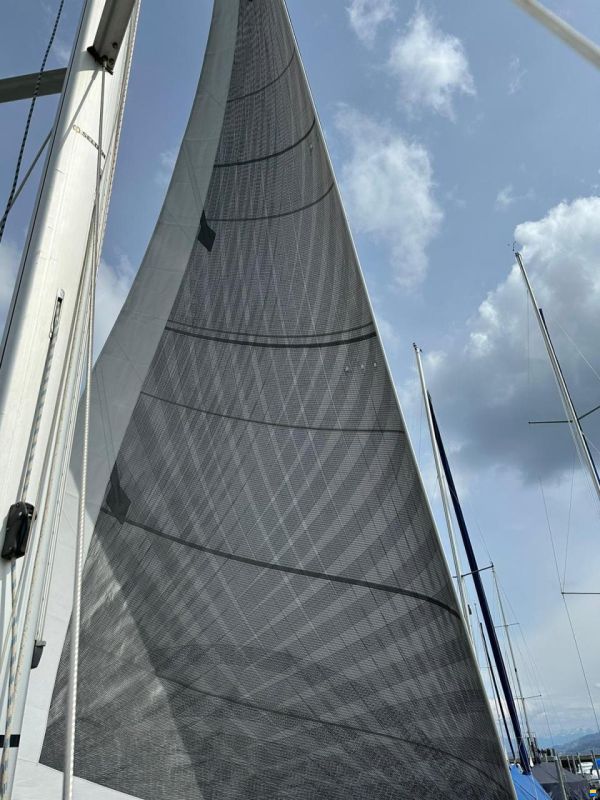 Hallberg-Rassy HR 372