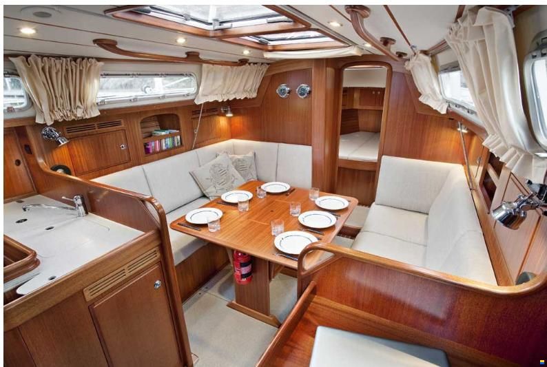 Hallberg-Rassy HR 372