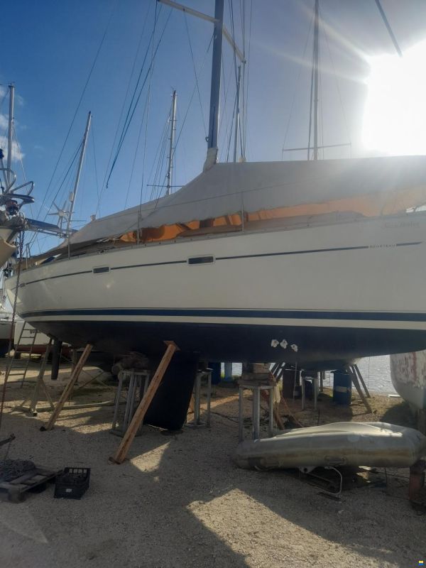 Beneteau Oceanis 393
