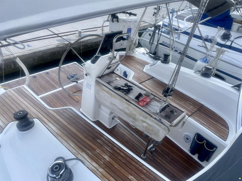 Bavaria 33 Cruiser