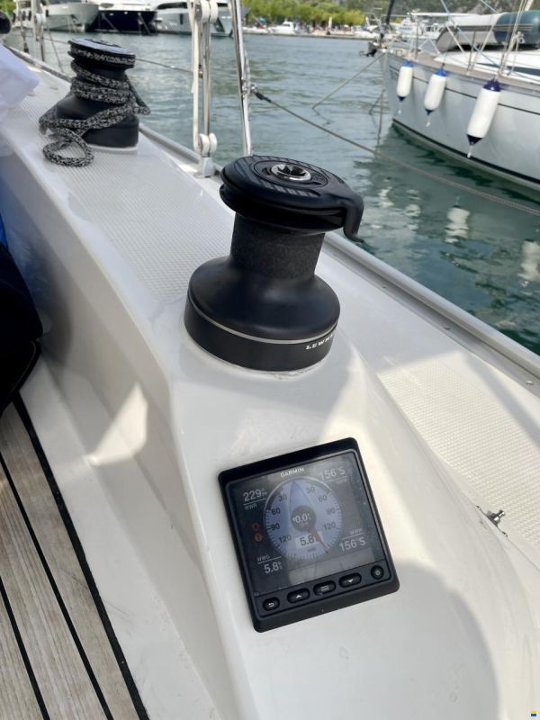 Bavaria 33 Cruiser