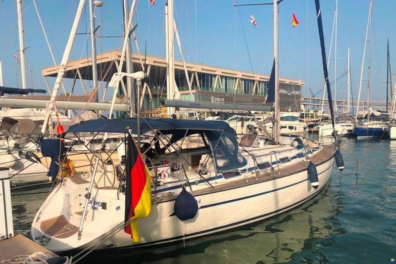 Bavaria 44