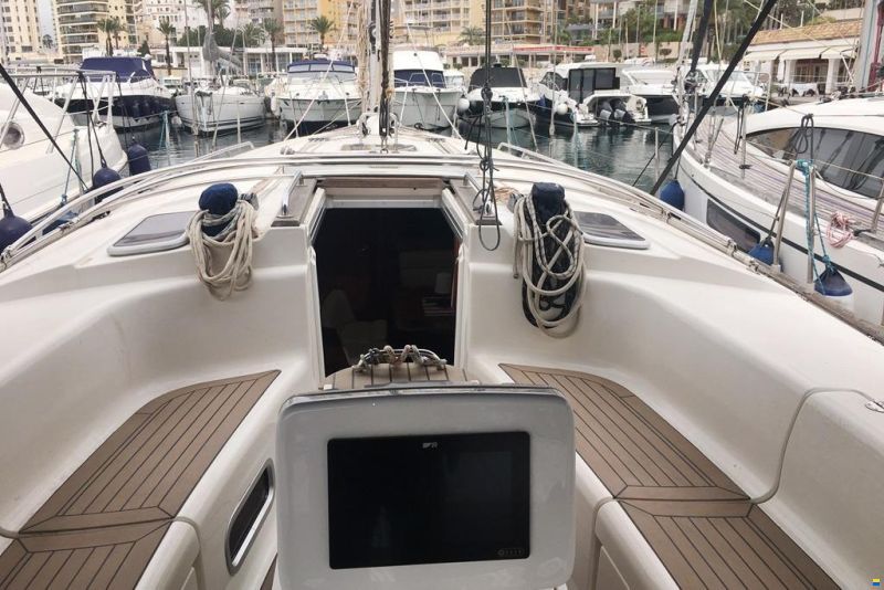 Bavaria 44