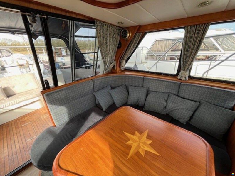 Pacific 1200