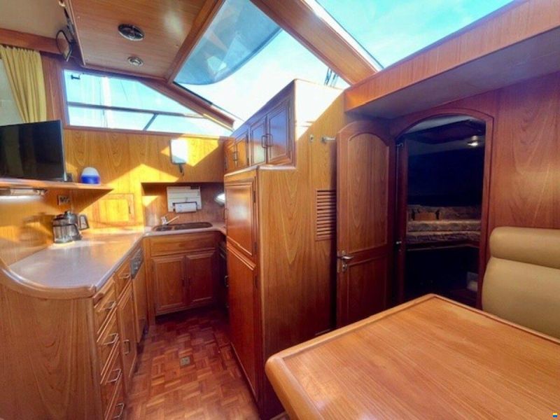 Ocean Alexander 46