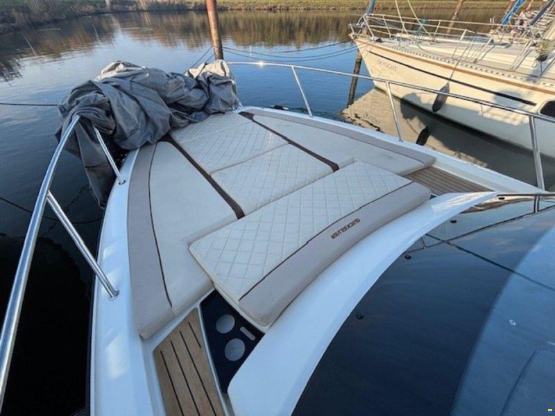 Quicksilver 875 Sundeck Active