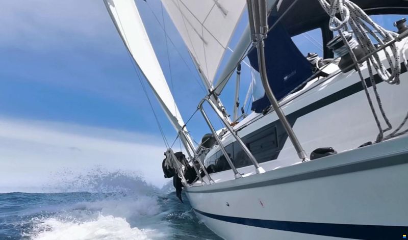 Bavaria Cruiser 37