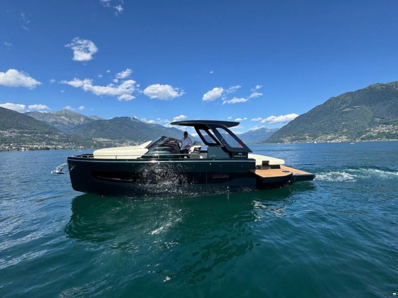 Cranchi A32 Luxury Tender HT