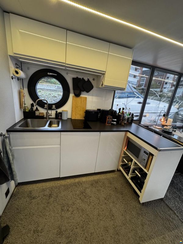 La Mare Schwimmendes City-Apartment in Bremen