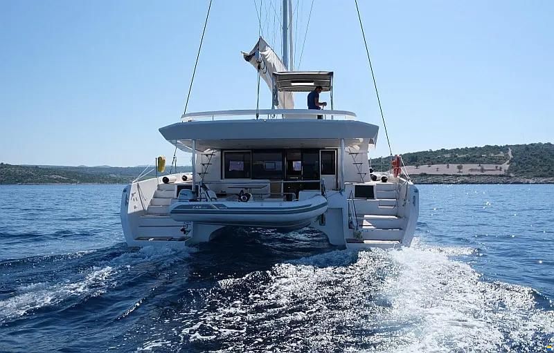 Dufour Catamarans 48