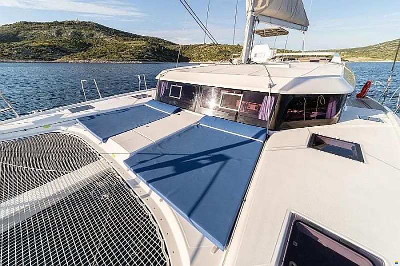 Dufour Catamarans 48