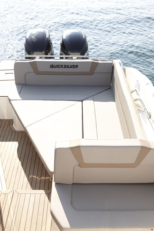 Quicksilver ACTIV 805 Cruiser