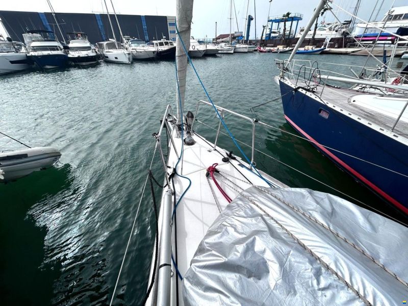 Dufour 40