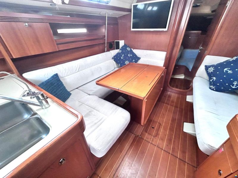 Dufour 40