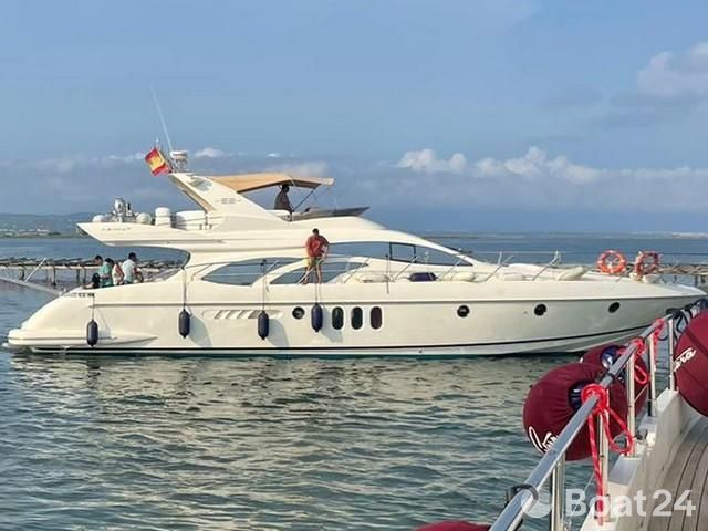 Azimut 62