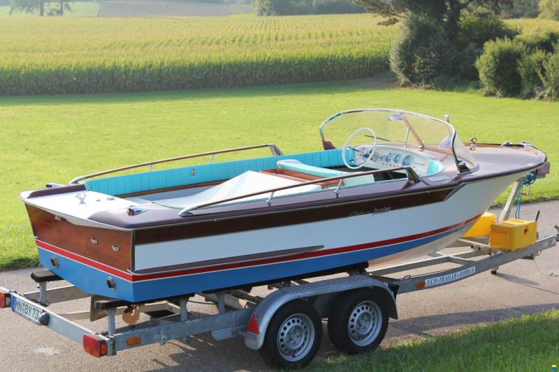 Riva Junior