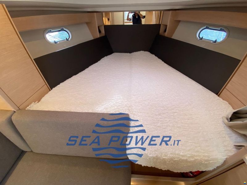Bavaria S 33 Hard Top