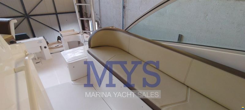 Luhrs 40 OPEN