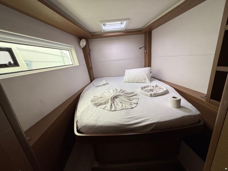 Lagoon 50