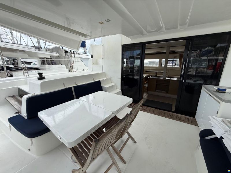 Lagoon 50