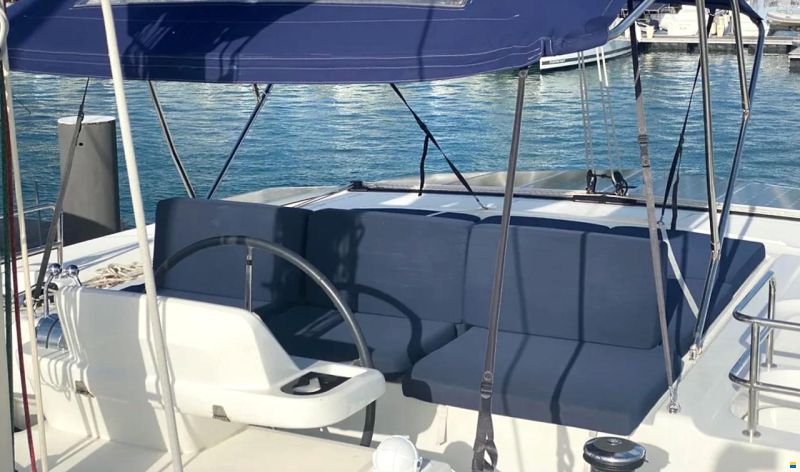 Lagoon 50